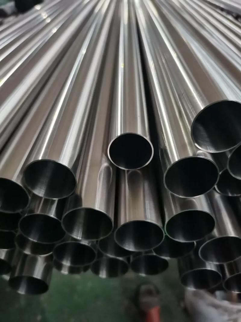 从无缝钢管到精密光亮管 深入解析304不锈钢厚壁无缝钢管